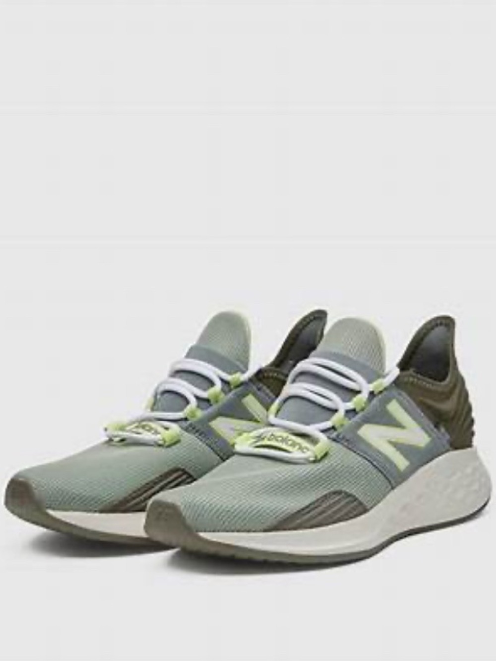 Unisex FIGS x New Balance Fresh Foam Roav V1 sneakers 9M/10.5W, moss green